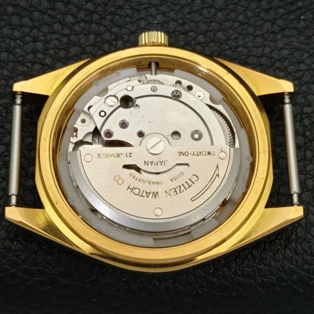Vintage 1986 Citizen Automatic Mens Gold Watch W/daydate & Black accents